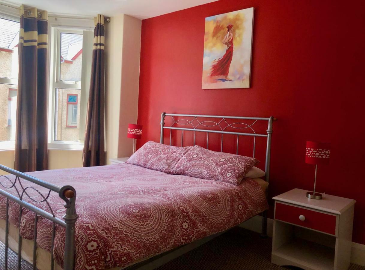 פורטראש Princess St Apartments מראה חיצוני תמונה